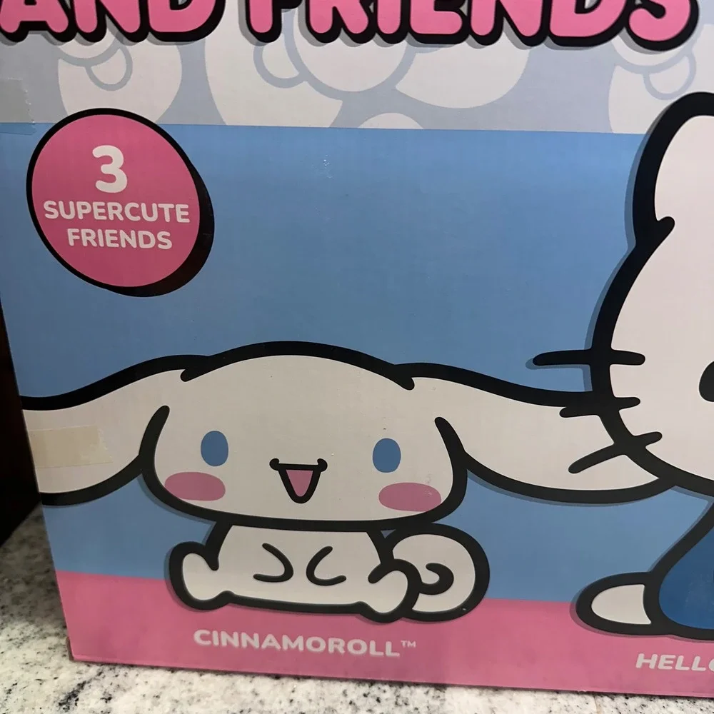 Hello Kitty‎ and Friends Monochrome Plush 3 Pack Cinnamoroll Kuromi Toys